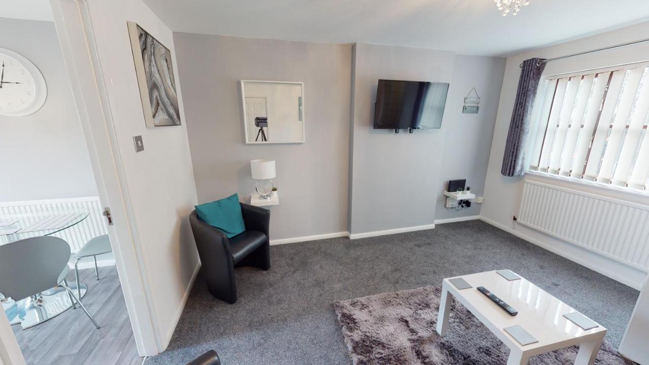Marina House Apartment Kingston upon Hull Exterior photo