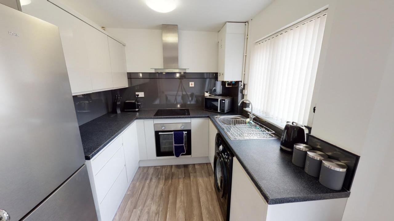 Marina House Apartment Kingston upon Hull Exterior photo